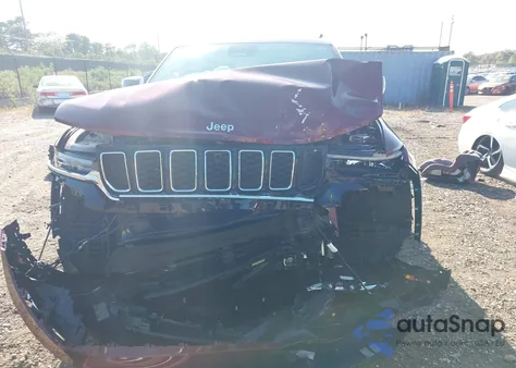 2024 Jeep Grand Cherokee Limited 4X4 из США, поврежденный, VIN 1C4RJHBG8R8582201